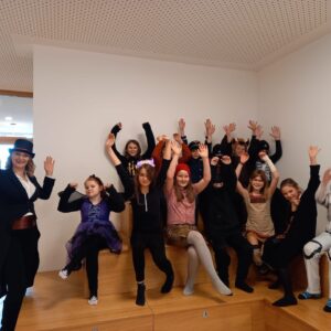 f631affd-9525-4fc3-9b15-b9a0c2ac39c2 f631affd-9525-4fc3-9b15-b9a0c2ac39c2