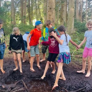 6f6bf8ed-ffc4-4cea-a01f-6cd867fcba46