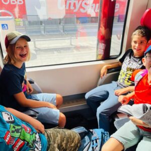 c8035840-1584-40c1-90cc-52495df58c58