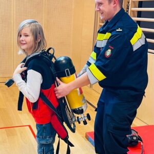 1afd72a9-34f0-4949-a7e6-5b949212bb62