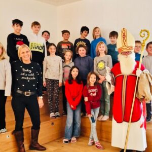 a9c651f1-4cc6-40ab-a19b-8d72a919286b