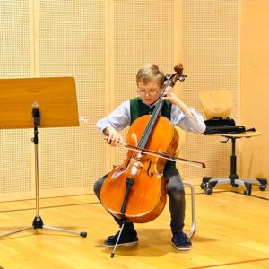 207370c2-39fc-4958-809f-6505d08f600b