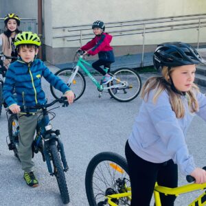 08e2751f-8351-4843-b3ae-caf9de2fe7fb