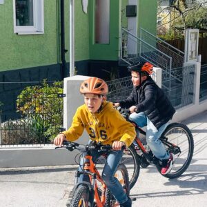 54e64e76-244e-44c0-ae01-6fce4b761229