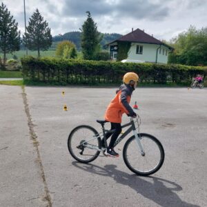 a452937c-5e52-4ac5-8f3a-51095401b09f