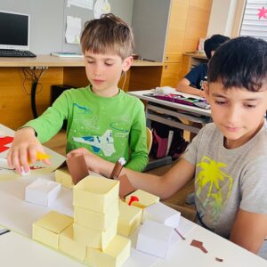 017c1efd-fbb1-4131-b988-7c2393d12235