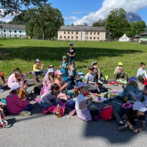 15985781-a14c-47b2-9327-d69b0d7efd7c