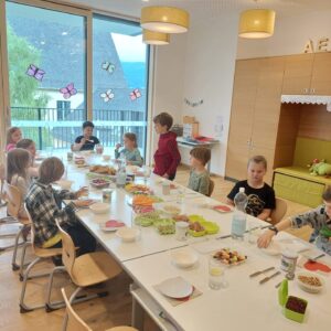 2c010a5c-25c8-4ef8-981f-03826d6867c7