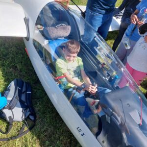 7660021f-4581-4a89-80f9-41b23efe06dc