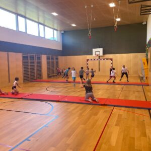 e284fb09-fe07-4d72-adba-6972113edb9d