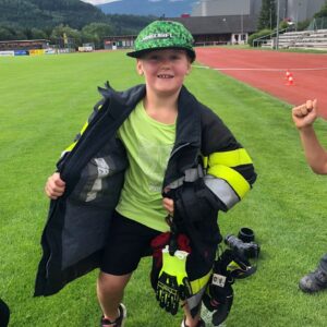 09586f2c-de41-440b-9270-7e0644798eac