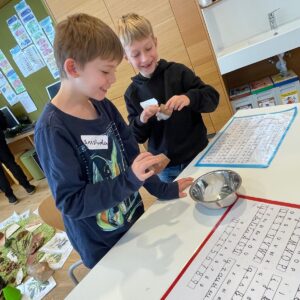 10dc04b9-8c5e-470e-9795-0567e4d47737