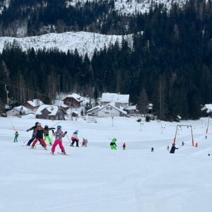 27ecee52-be46-4d2c-8d39-f6b8cc5d51d7