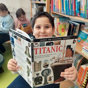 69a01e19-c735-42fc-a25c-bfabecc0c54f